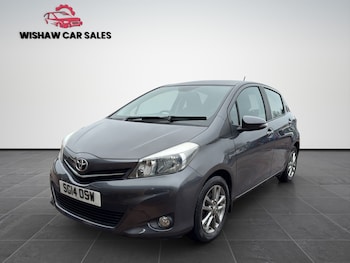 Used Toyota Yaris 2014 for sale - 77851465: Photo