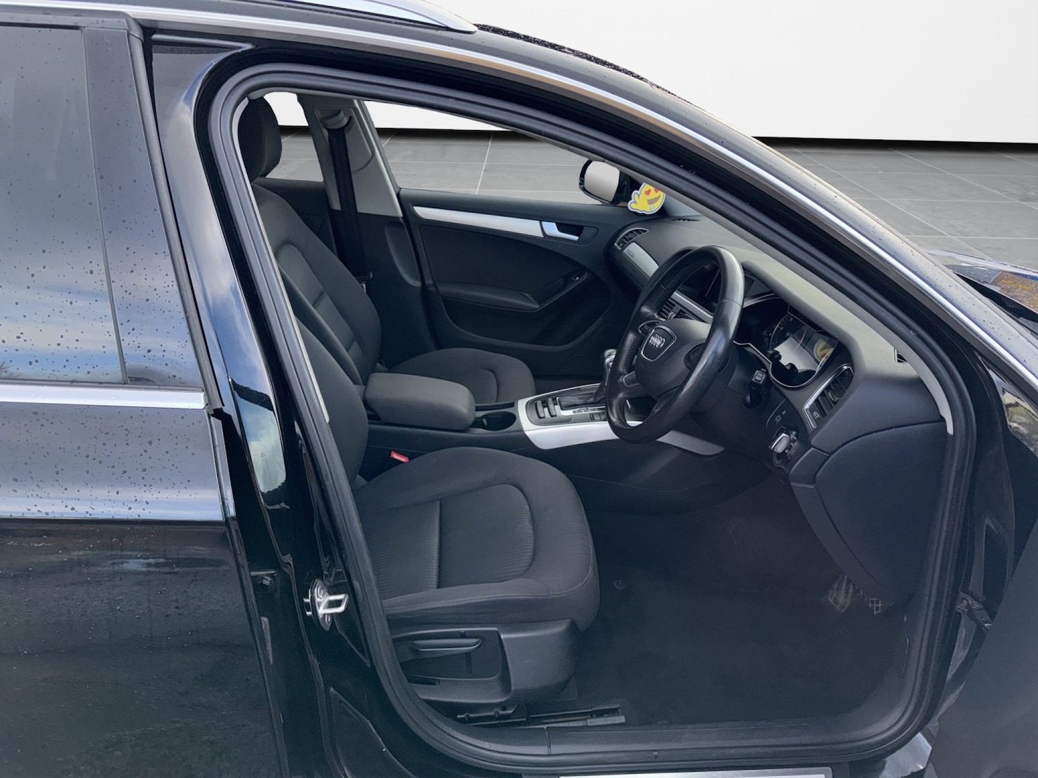 Used Audi A4 2013 for sale - 77891551: Photo 9