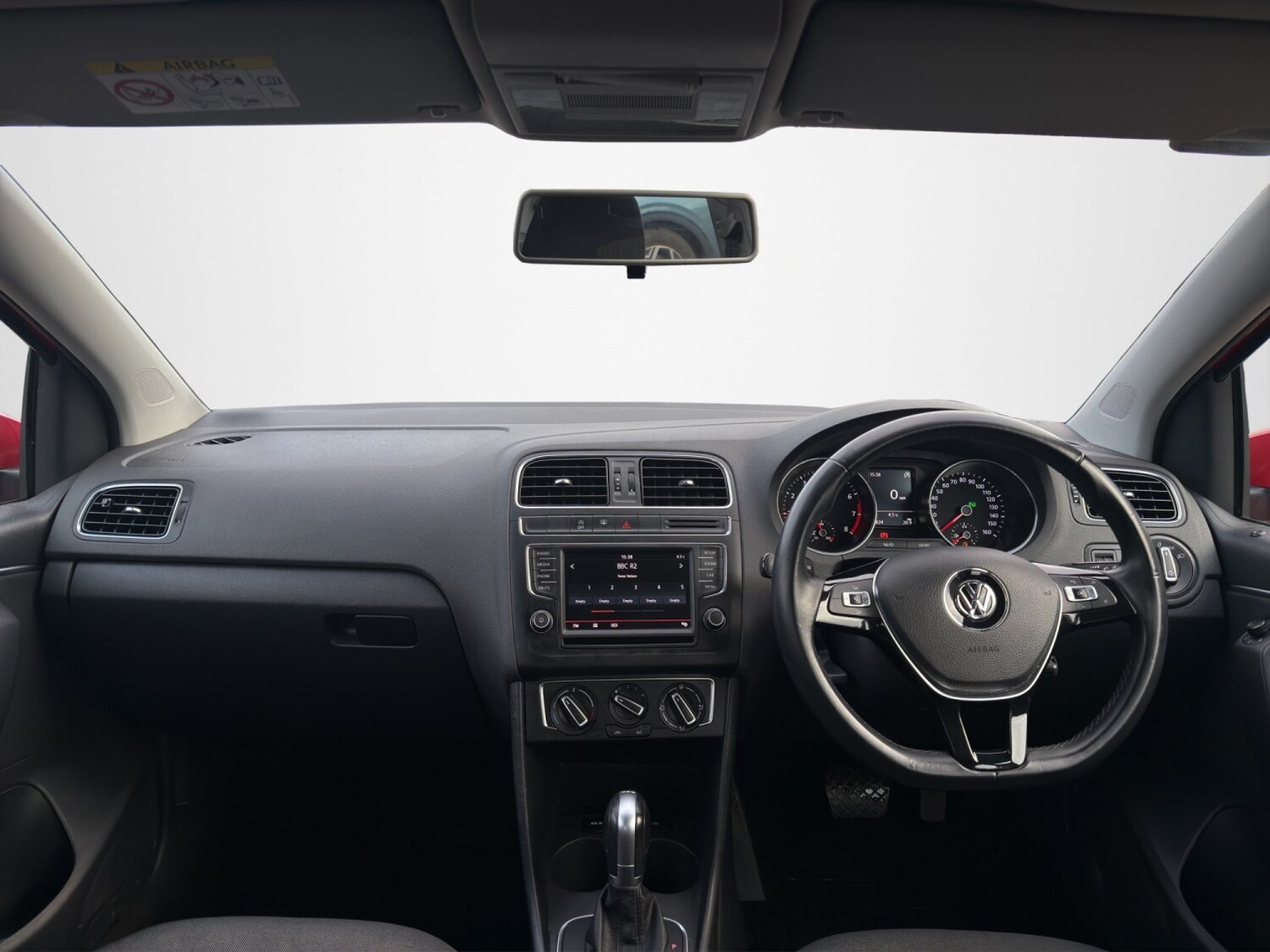 Used Volkswagen Polo 2015 for sale - 77639002: Photo 13