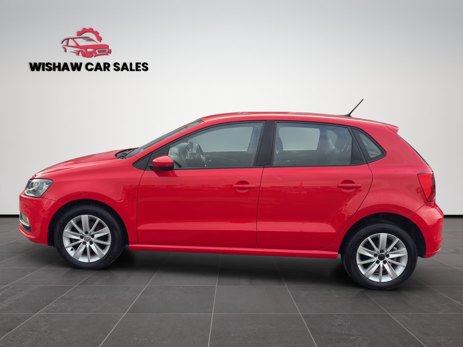 Used Volkswagen Polo 2015 for sale - 77639002: Photo 3