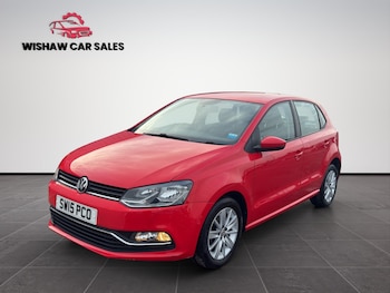 Used Volkswagen Polo 2015 for sale - 77639002: Photo
