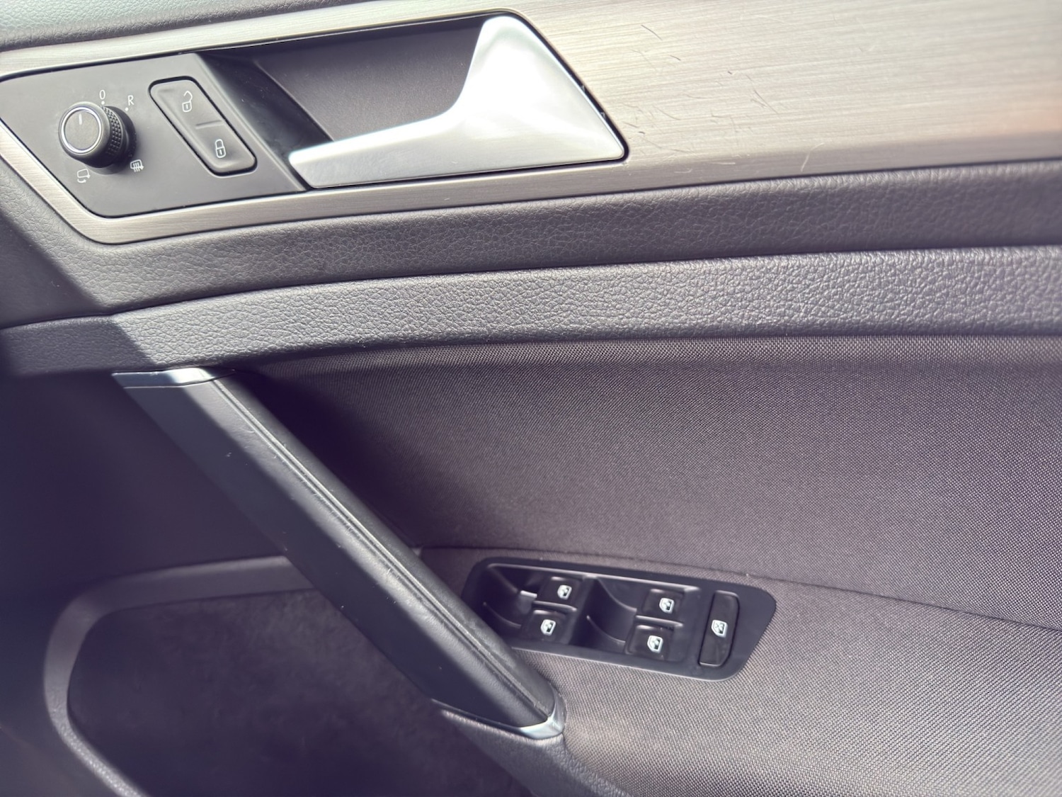 Used Volkswagen Golf 2016 for sale - 77237106: Photo 12