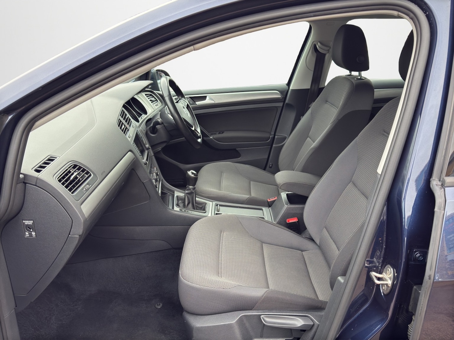 Used Volkswagen Golf 2016 for sale - 77237106: Photo 18