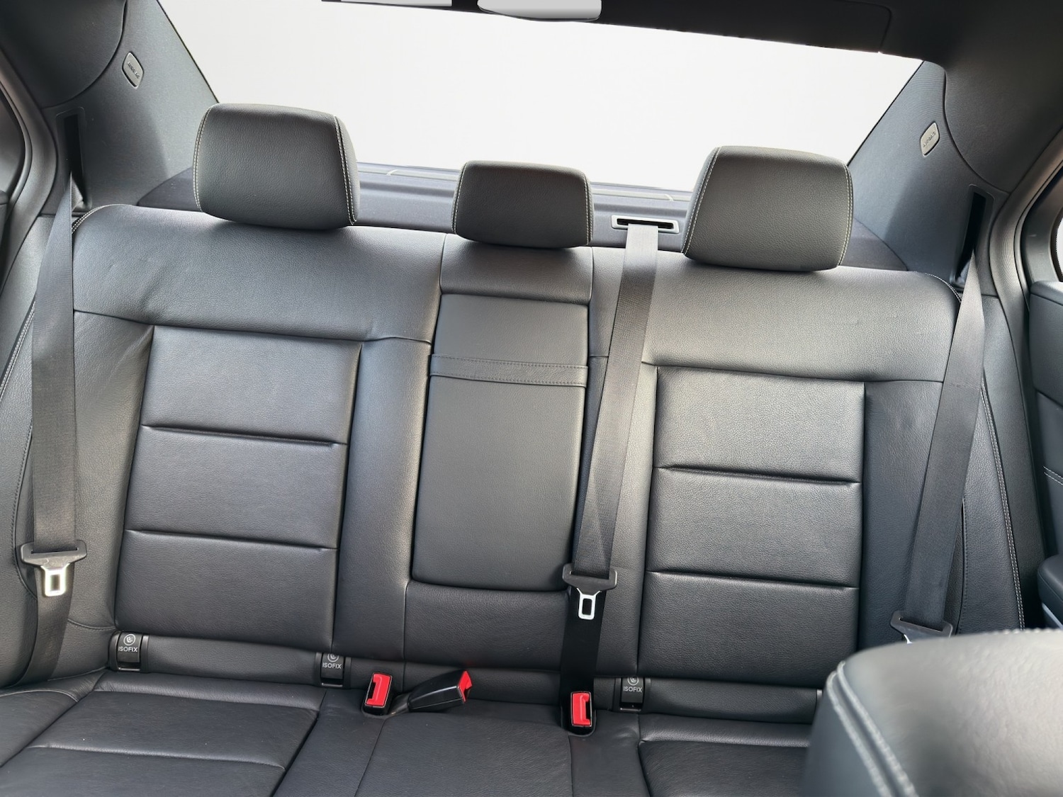 Used Mercedes-Benz E Class 2015 for sale - 77891550: Photo 13