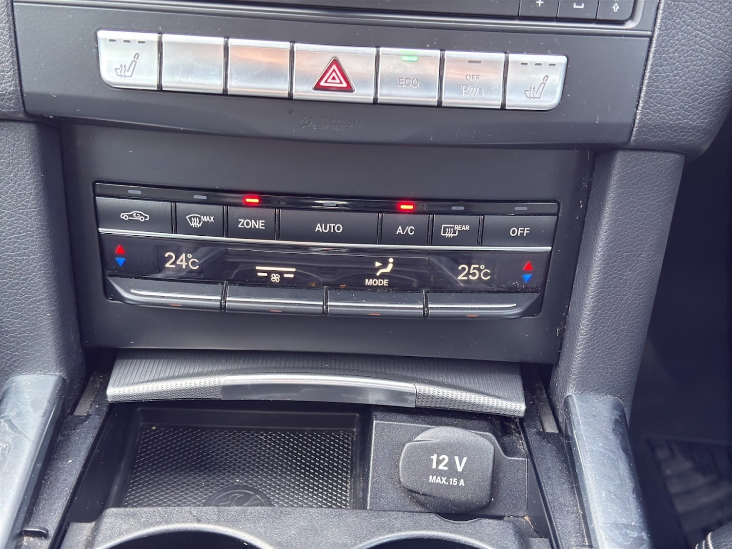 Used Mercedes-Benz E Class 2015 for sale - 77891550: Photo 27