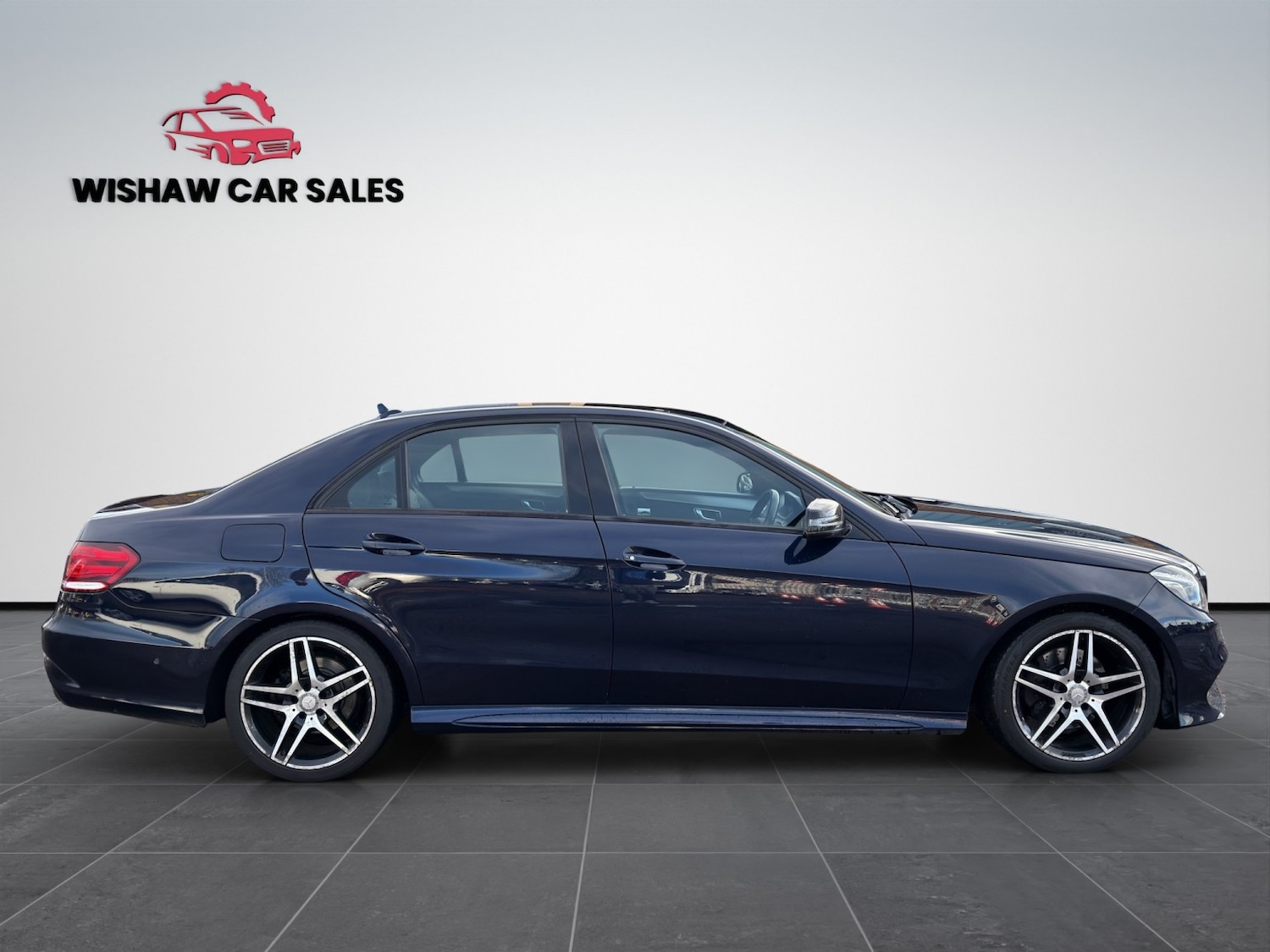 Used Mercedes-Benz E Class 2015 for sale - 77891550: Photo 8