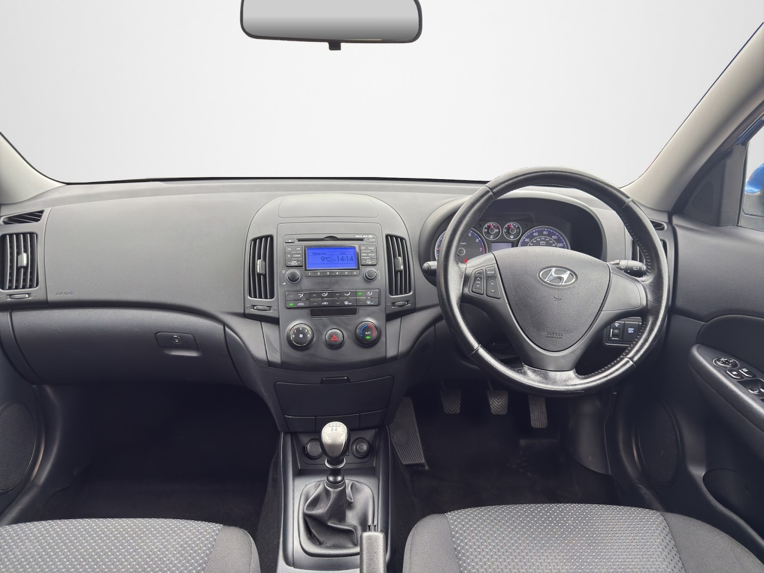 Used Hyundai i30 2010 for sale - 77636938: Photo 15