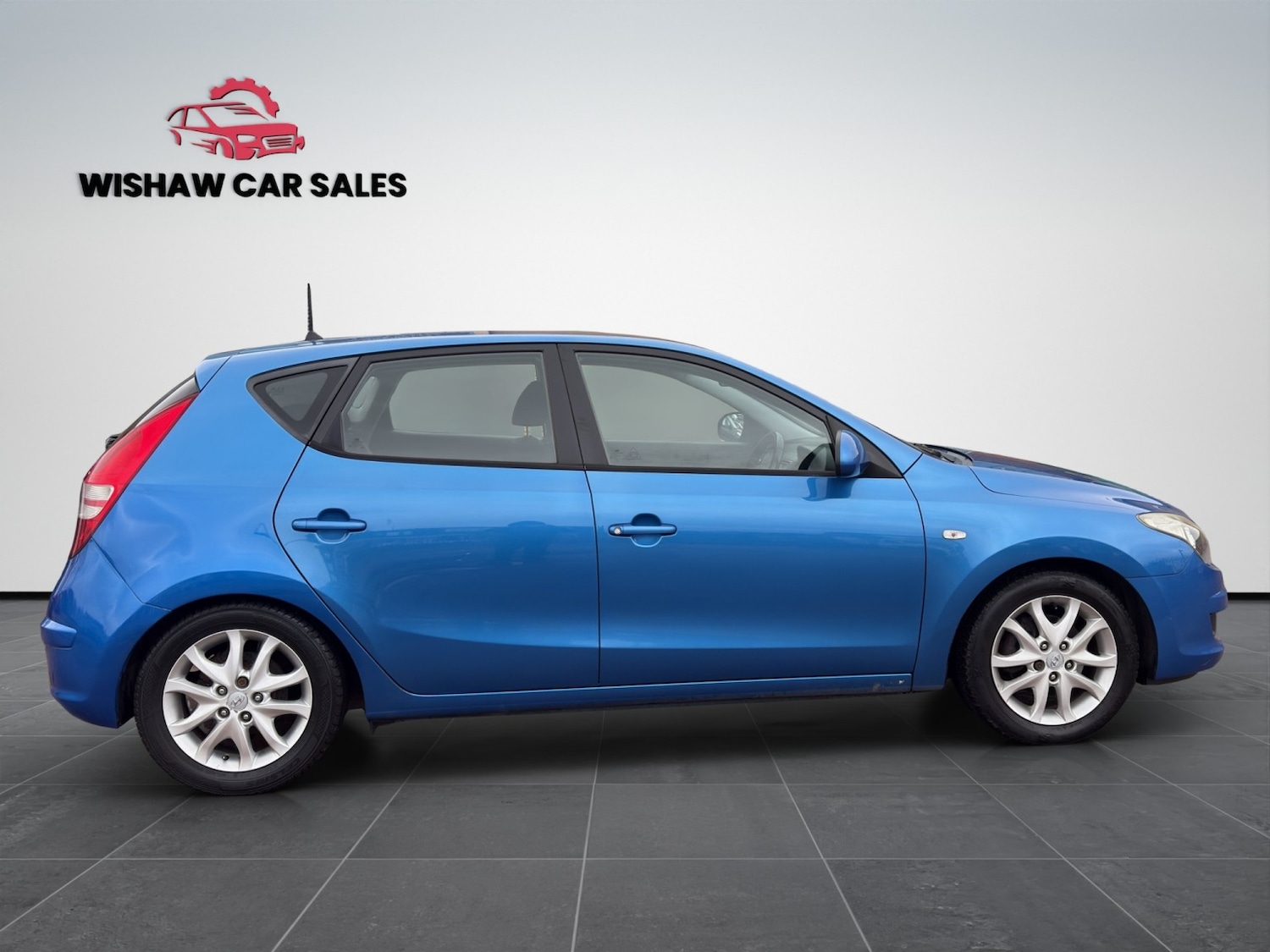 Used Hyundai i30 2010 for sale - 77636938: Photo 8