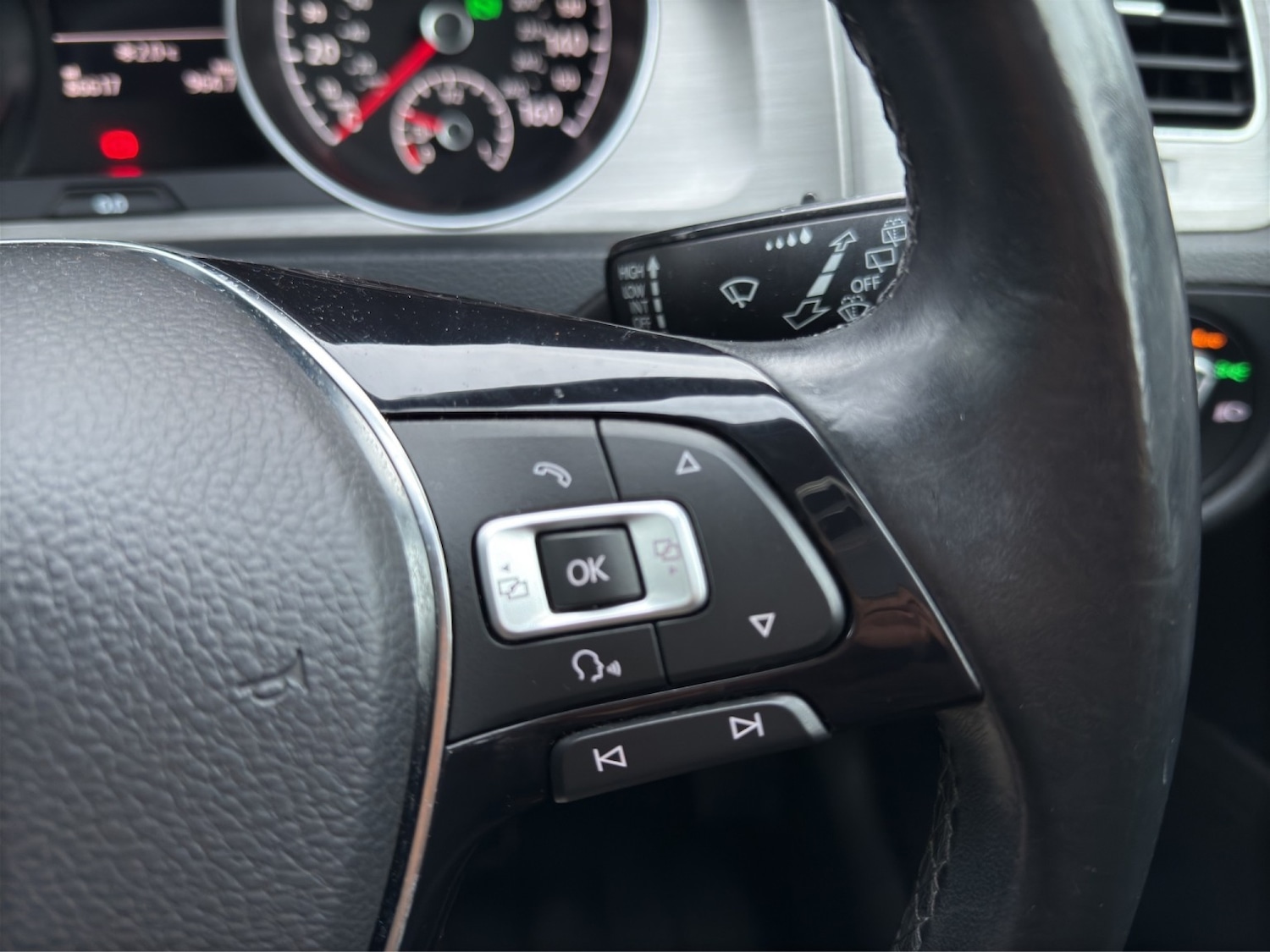 Used Volkswagen Golf 2014 for sale - 77140728: Photo 28