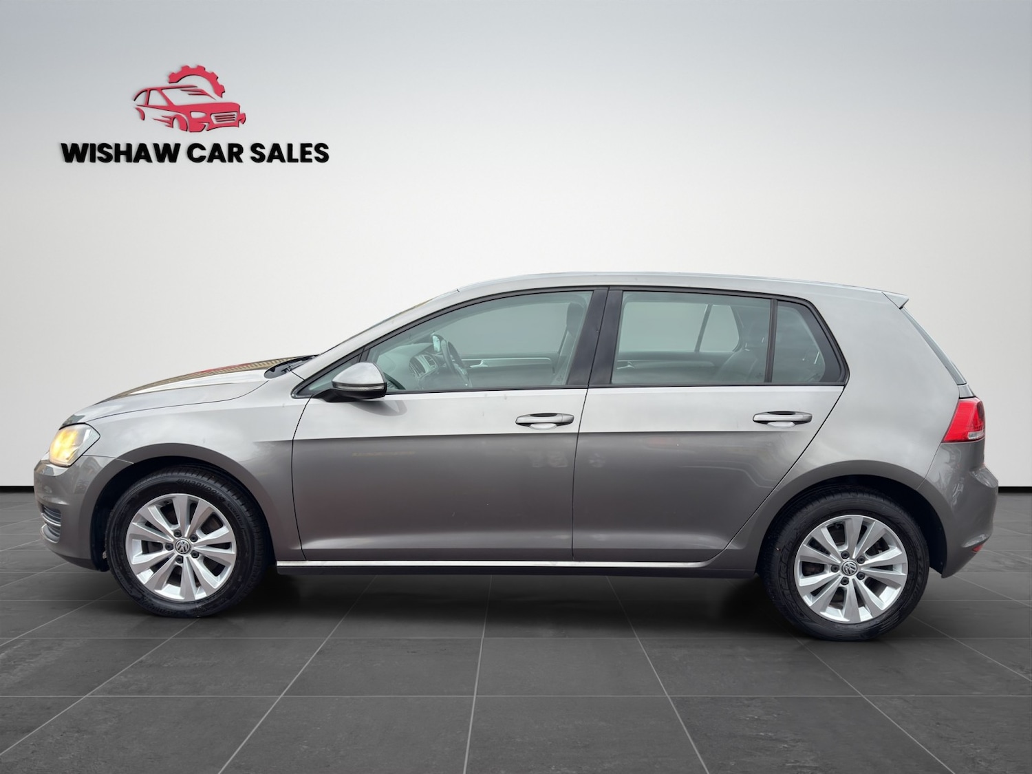 Used Volkswagen Golf 2014 for sale - 77140728: Photo 4