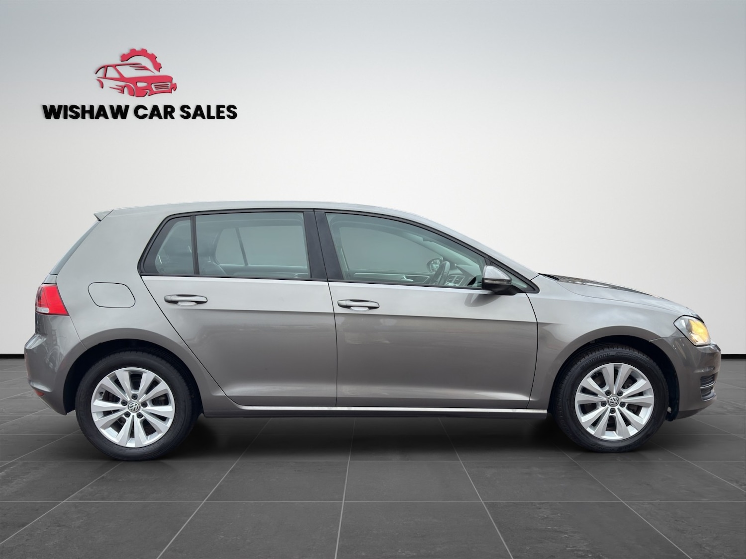 Used Volkswagen Golf 2014 for sale - 77140728: Photo 8