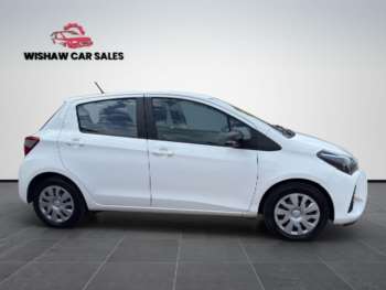 Used Toyota Yaris 2017 for sale - 75244860: Photo