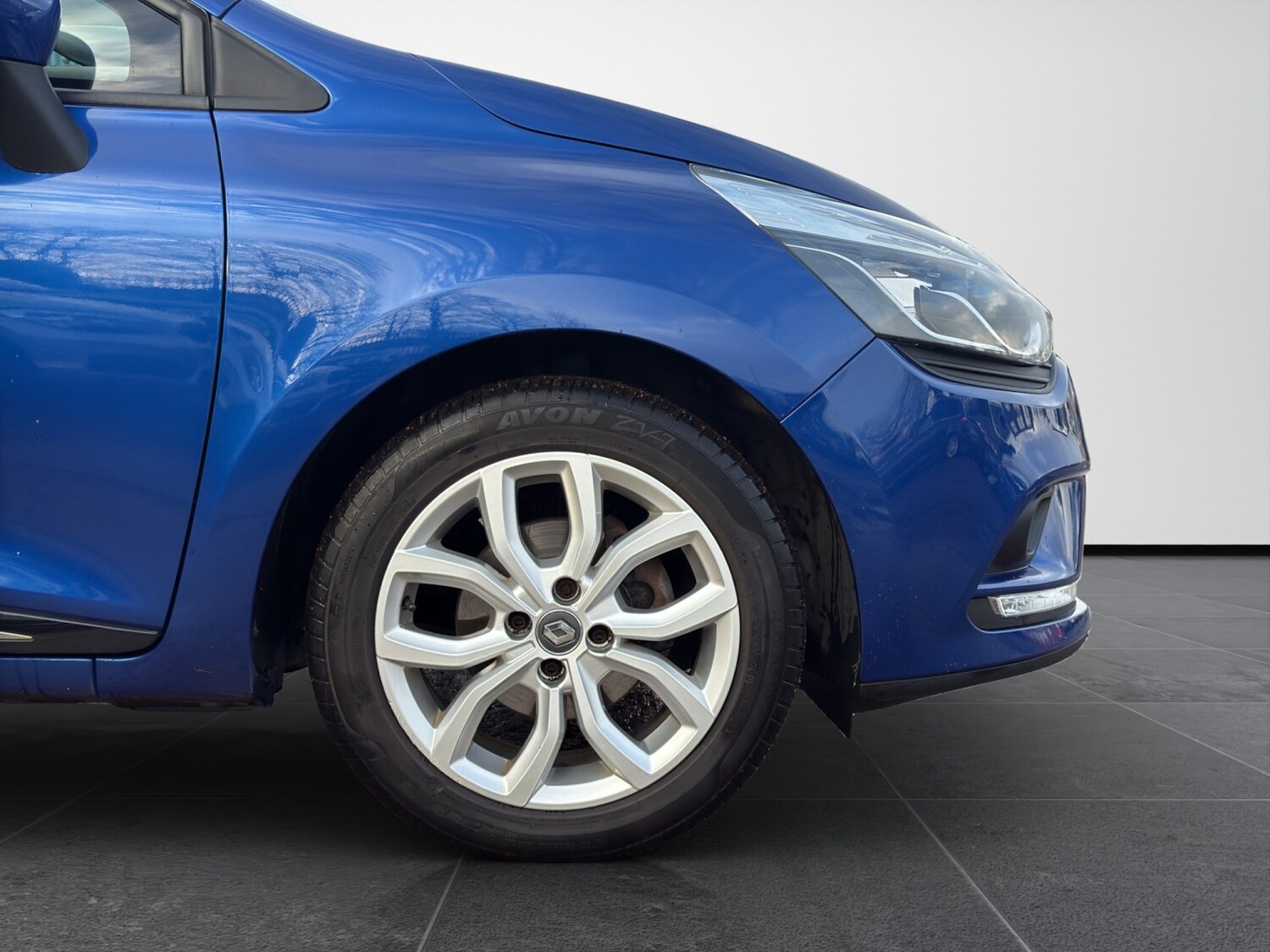 Used Renault Clio 2018 for sale - 77707285: Photo 23