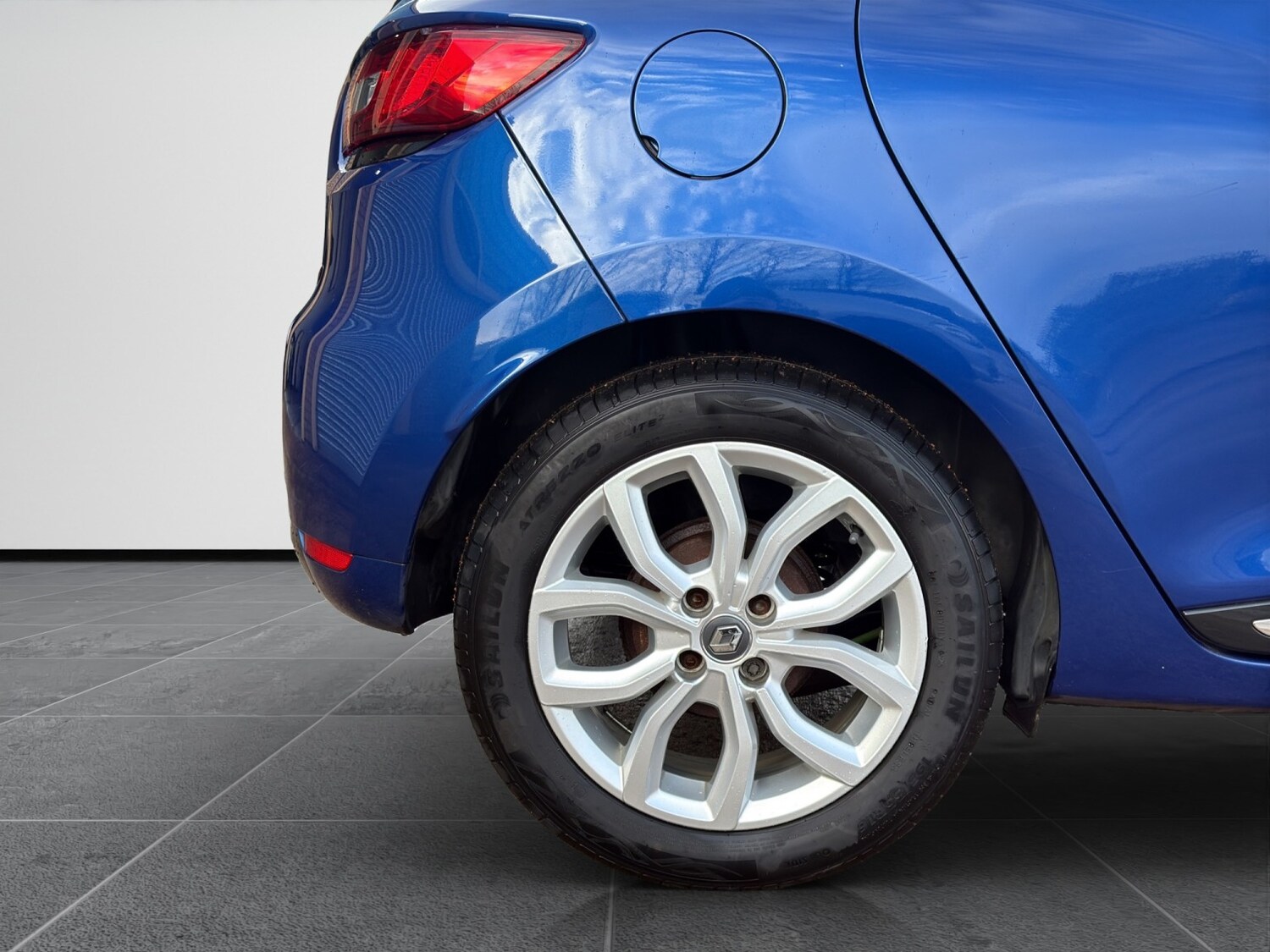 Used Renault Clio 2018 for sale - 77707285: Photo 24