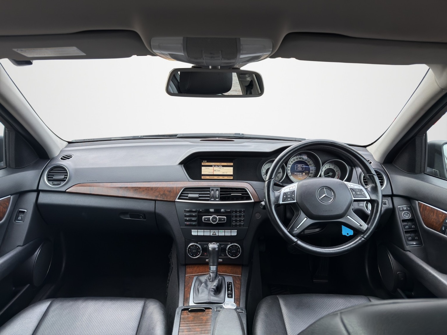 Used Mercedes-Benz C Class 2012 for sale - 77319823: Photo 14