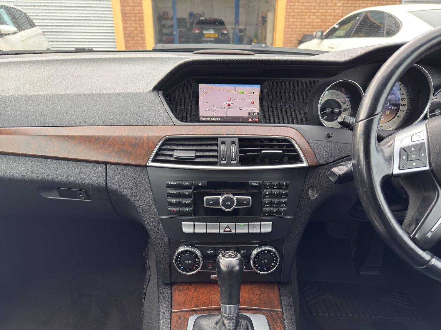 Used Mercedes-Benz C Class 2012 for sale - 77319823: Photo 15