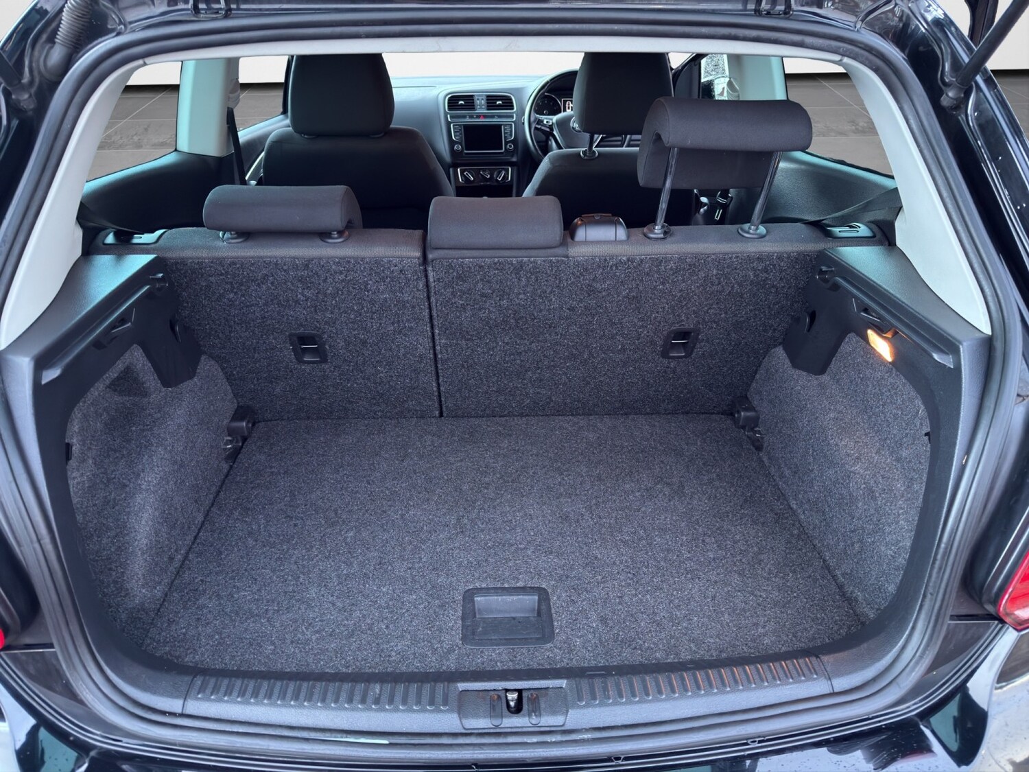 Used Volkswagen Polo 2016 for sale - 78131598: Photo 10