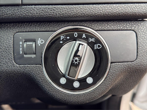 Used Mercedes-Benz C-Class 2008 for sale - 76120189: Photo 15