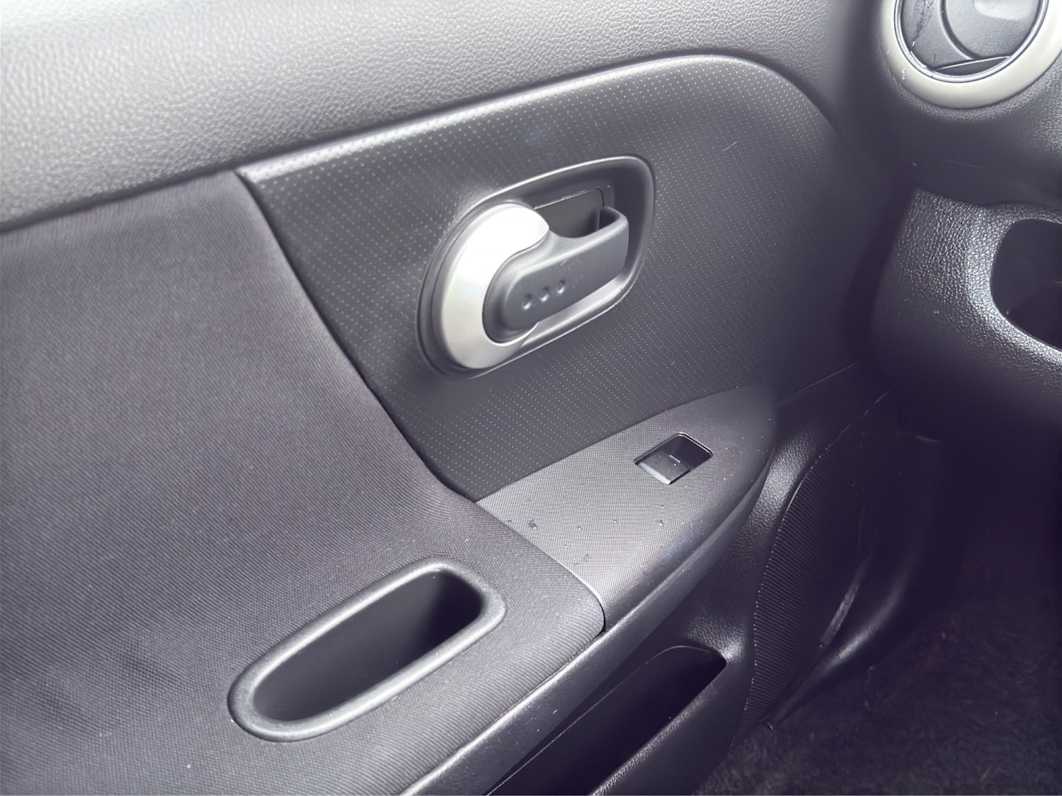 Used Nissan Note 2011 for sale - 77798600: Photo 19