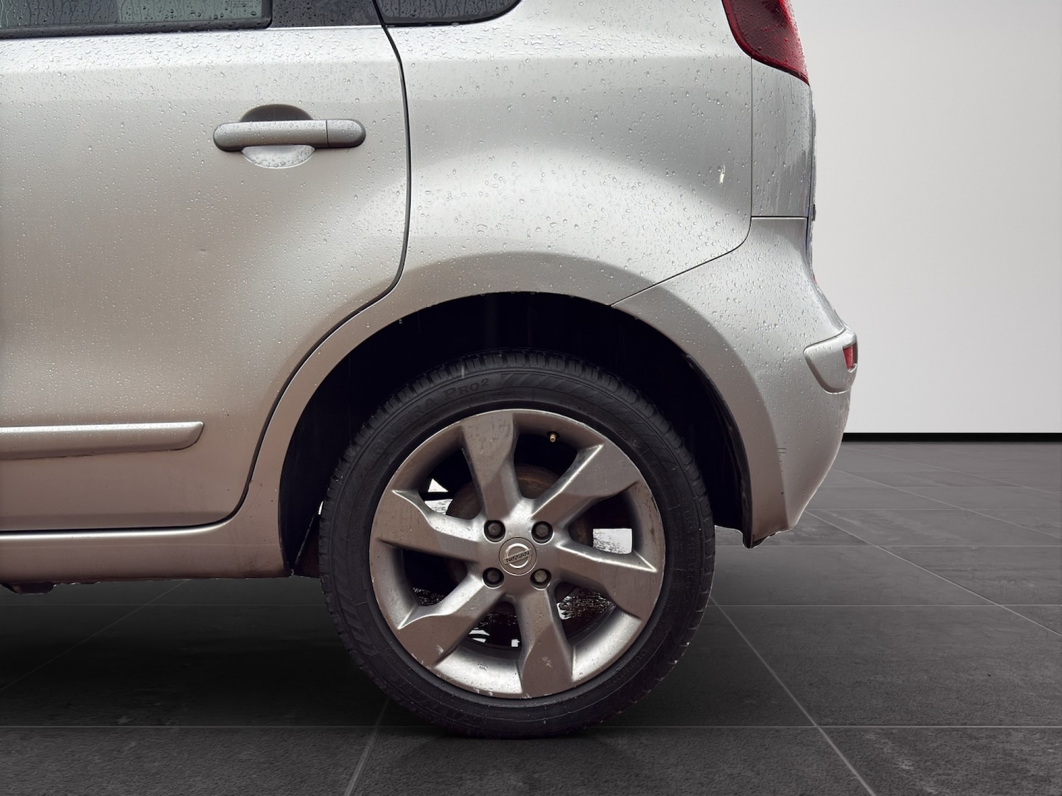 Used Nissan Note 2011 for sale - 77798600: Photo 25