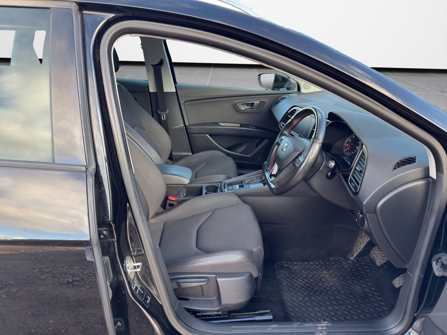 Used SEAT Leon 2017 for sale - 78125212: Photo 9