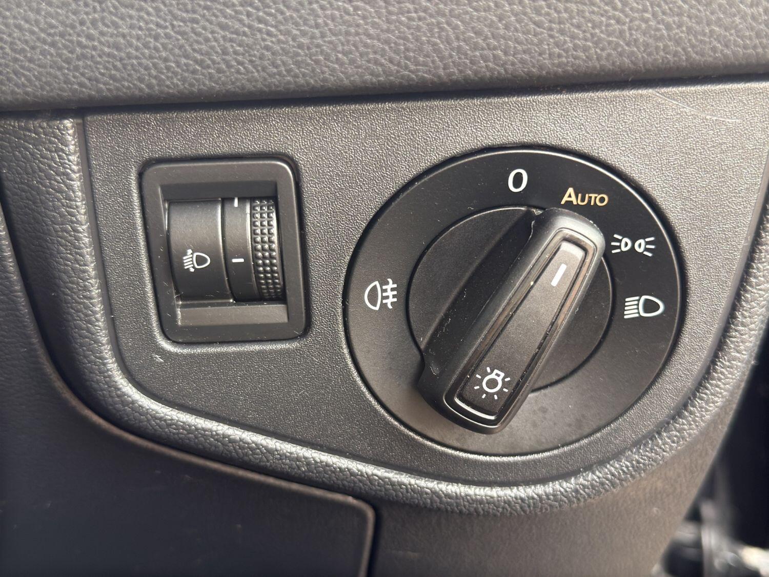 Used Volkswagen Polo 2018 for sale - 76482976: Photo 17