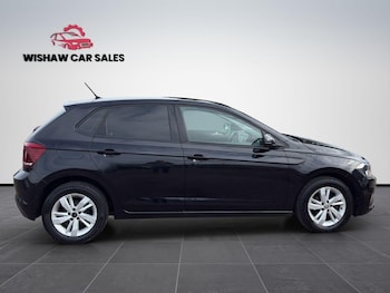Used Volkswagen Polo 2018 for sale - 76482976: Photo