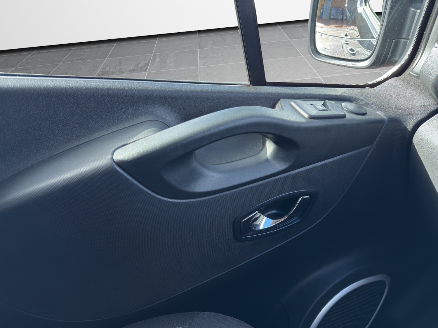 Used Vauxhall Vivaro 2018 for sale - 78141092: Photo 14