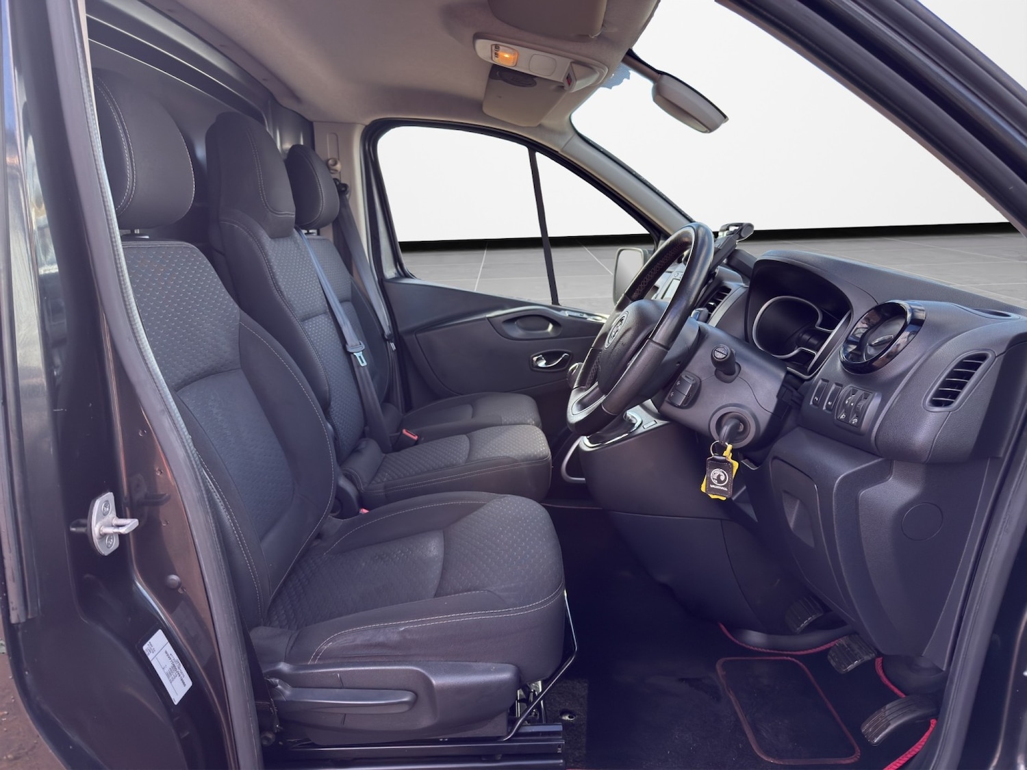 Used Vauxhall Vivaro 2018 for sale - 78141092: Photo 9