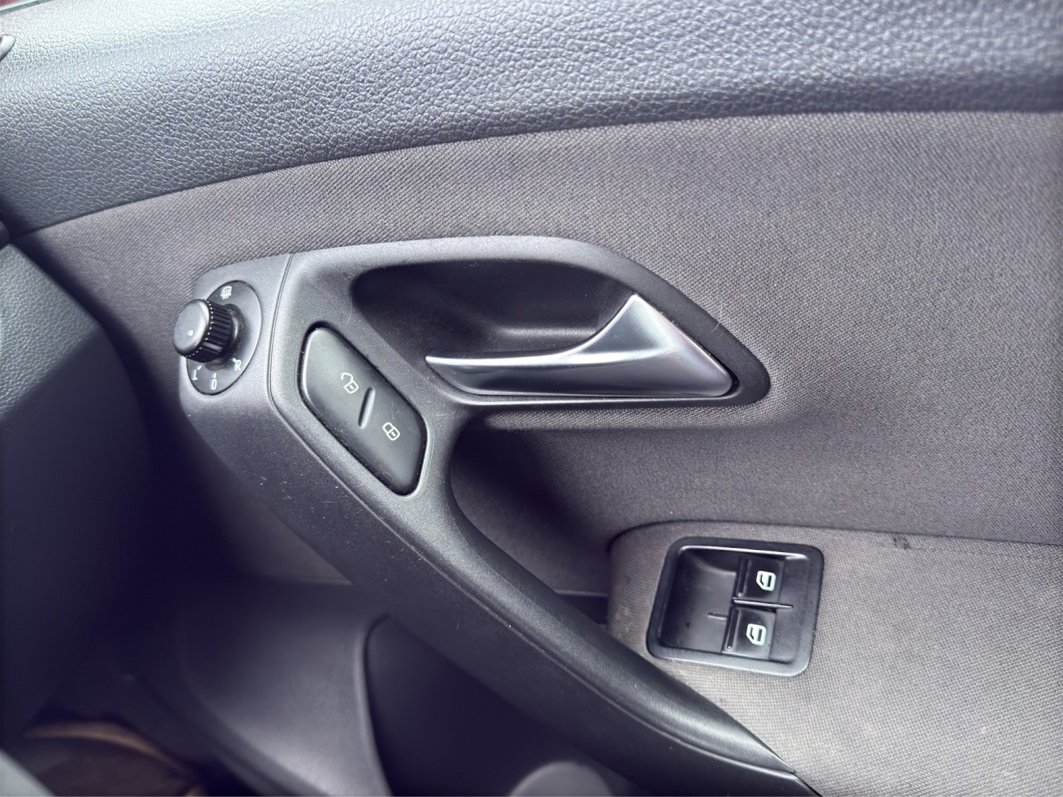 Used Volkswagen Polo 2011 for sale - 77453215: Photo 12