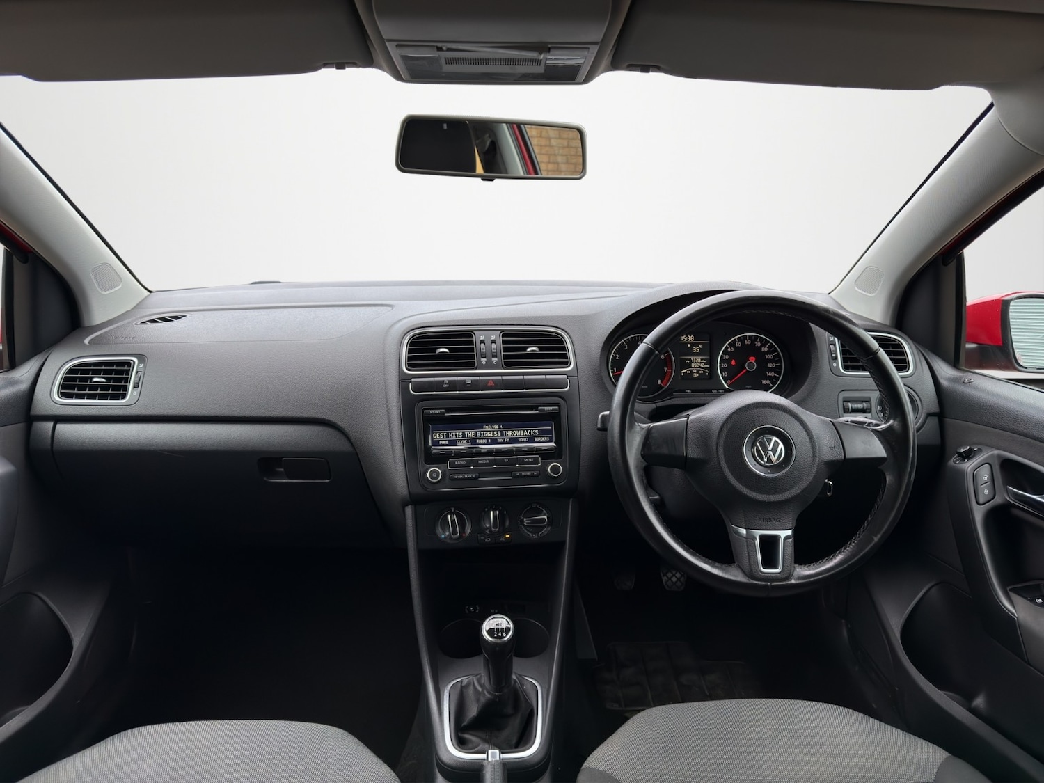 Used Volkswagen Polo 2011 for sale - 77453215: Photo 14