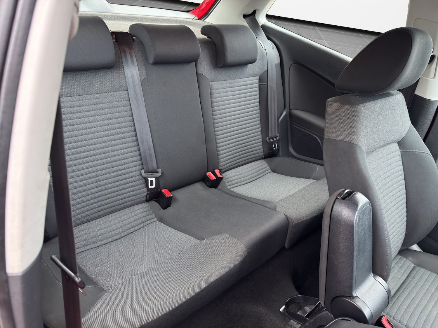 Used Volkswagen Polo 2011 for sale - 77453215: Photo 19