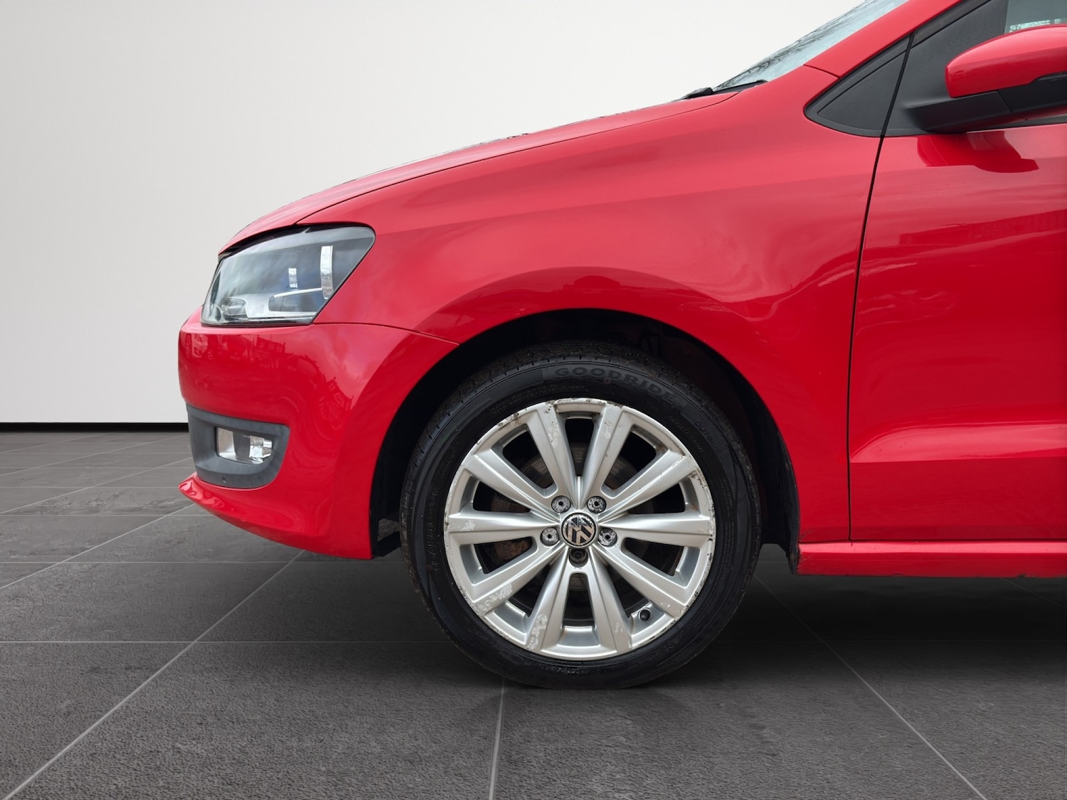 Used Volkswagen Polo 2011 for sale - 77453215: Photo 21