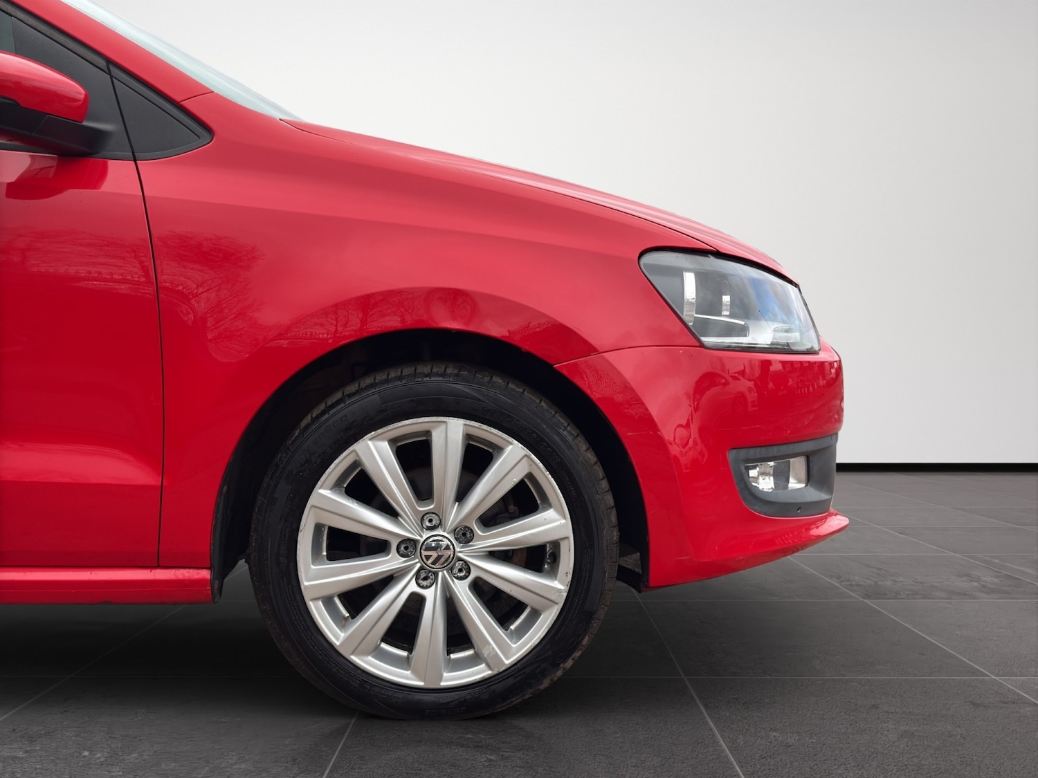 Used Volkswagen Polo 2011 for sale - 77453215: Photo 23