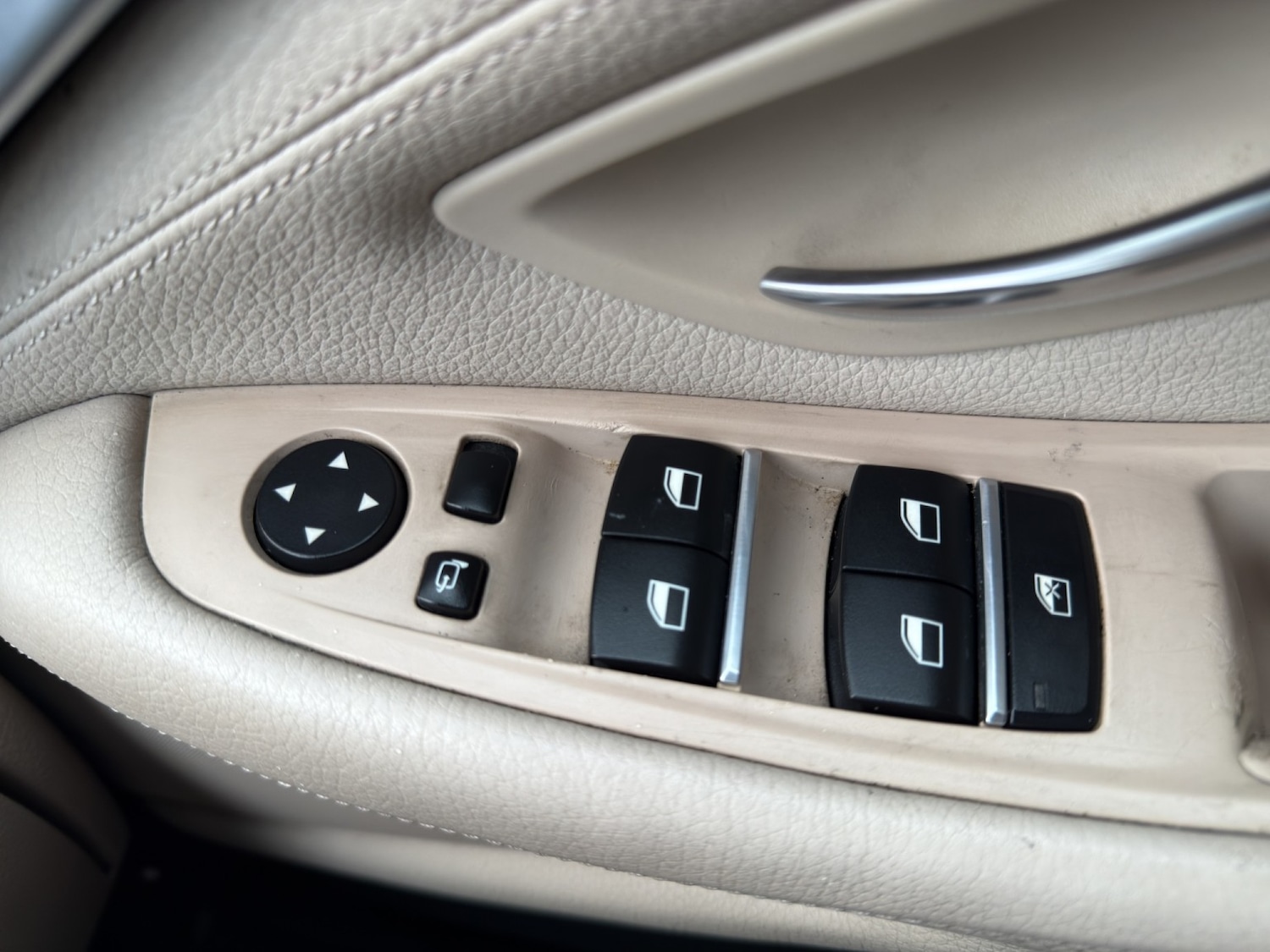 Used BMW 5 Series 2010 for sale - 77008118: Photo 12