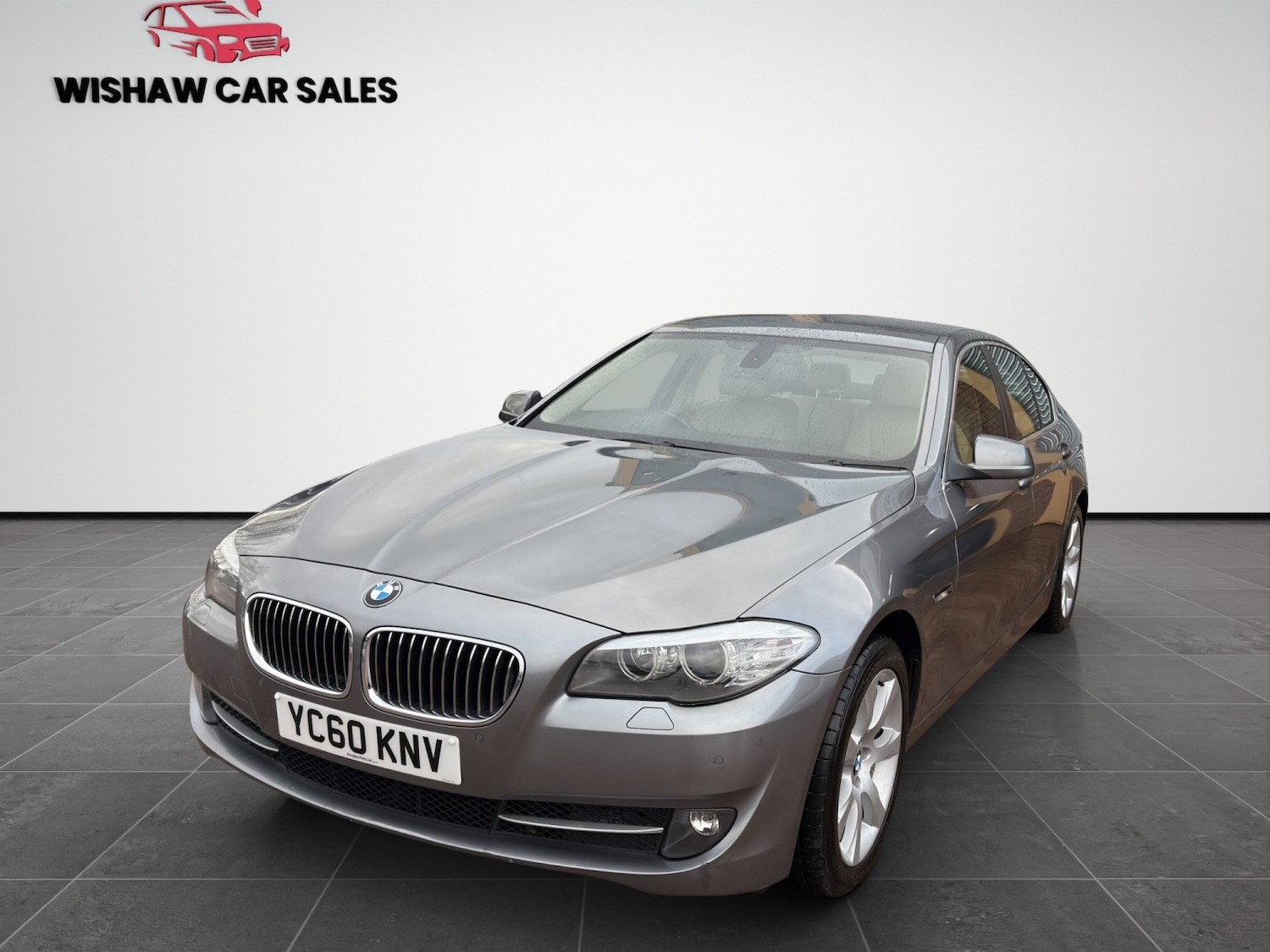 Used BMW 5 Series 2010 for sale - 77008118: Photo 2