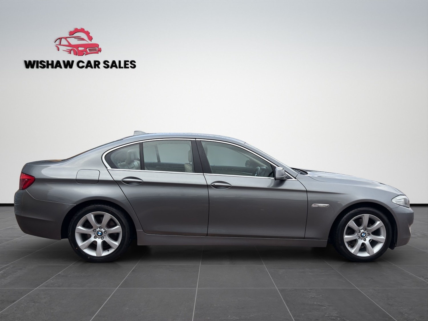 Used BMW 5 Series 2010 for sale - 77008118: Photo 8