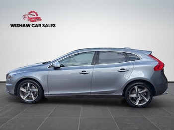 Used Volvo V40 2016 for sale - 79539669: Photo