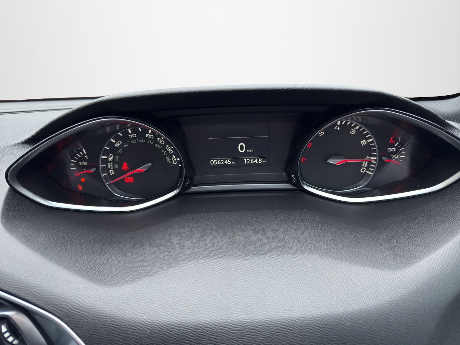 Used Peugeot 308 2017 for sale - 76380335: Photo 10