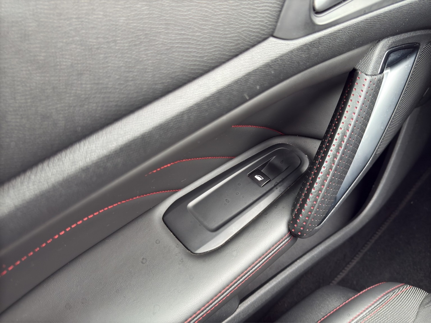 Used Peugeot 308 2017 for sale - 76380335: Photo 15