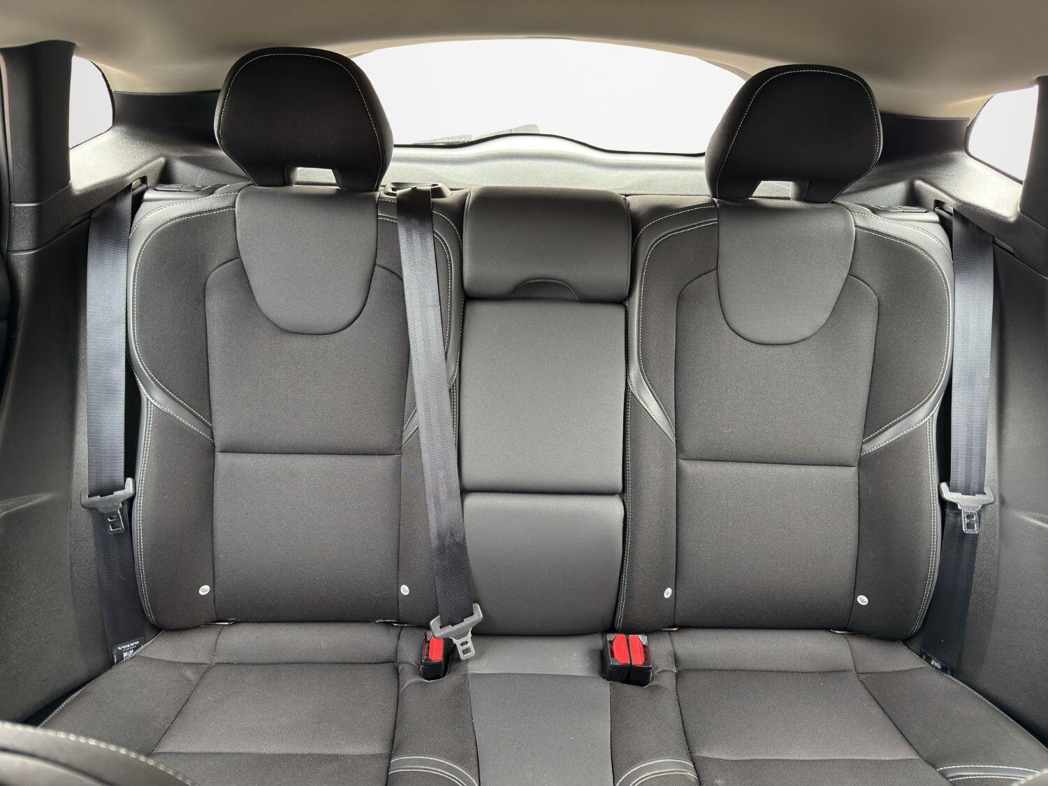 Used Volvo V40 2014 for sale - 76380334: Photo 12