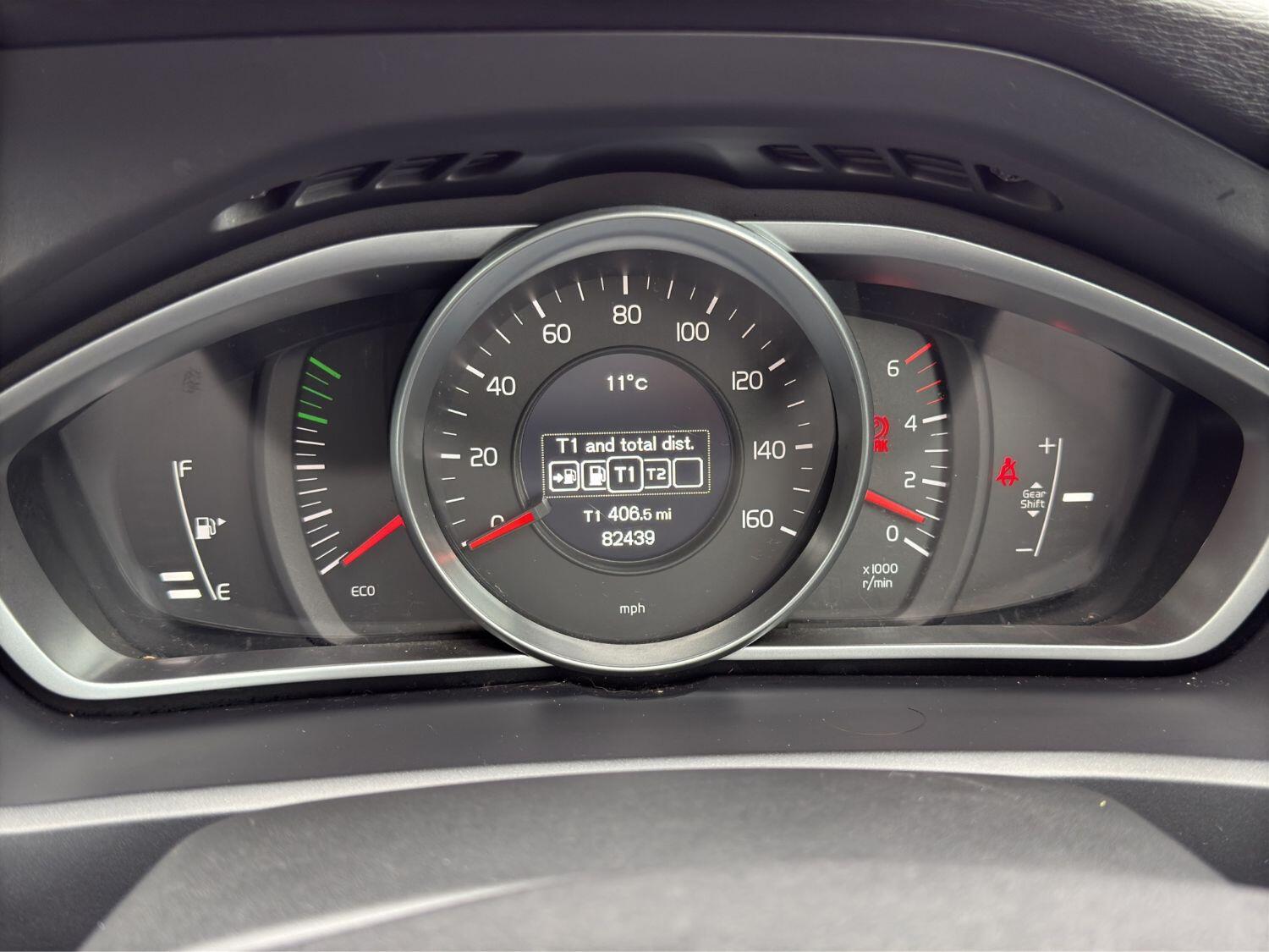 Used Volvo V40 2014 for sale - 76380334: Photo 14