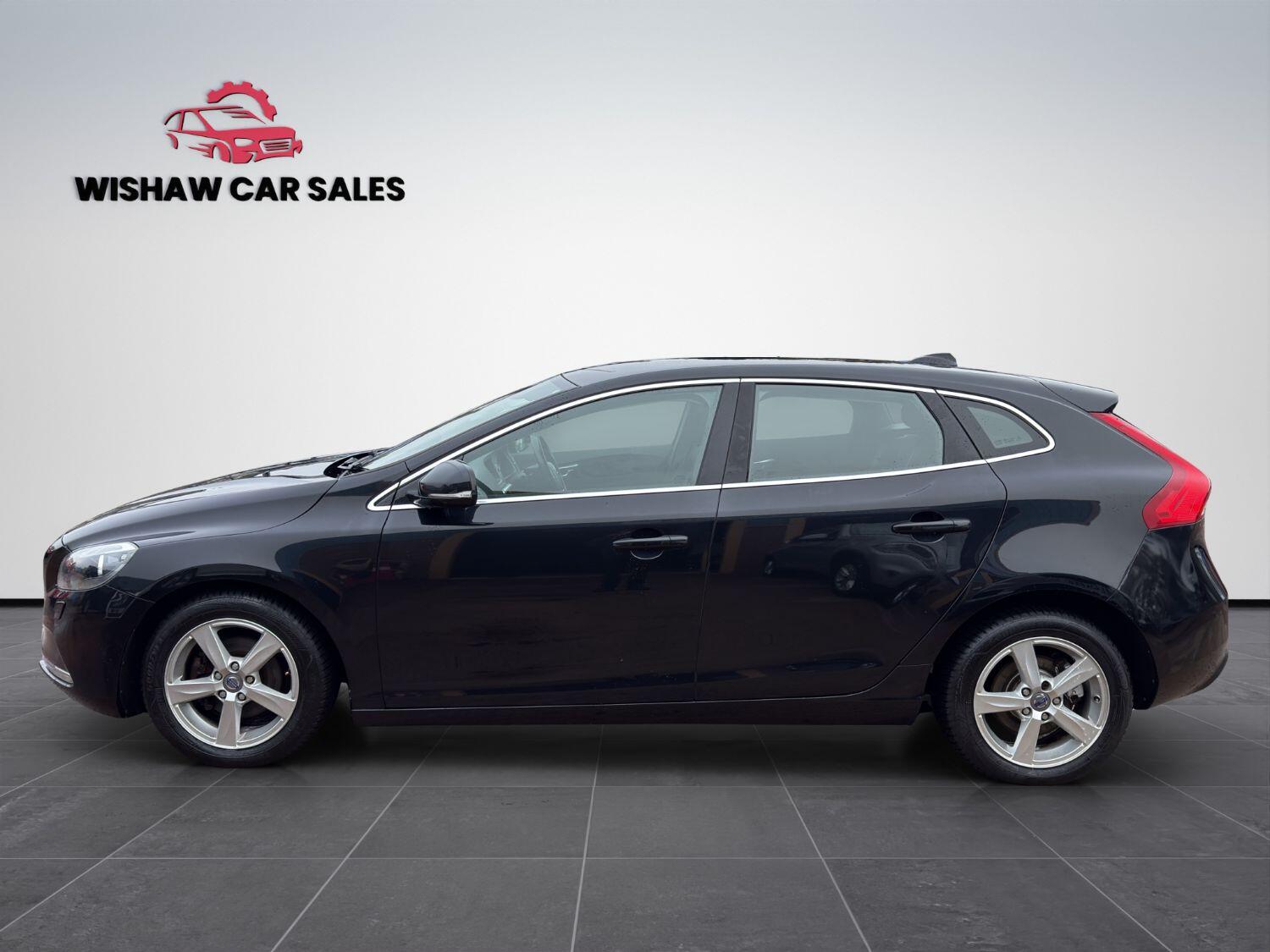 Used Volvo V40 2014 for sale - 76380334: Photo 3
