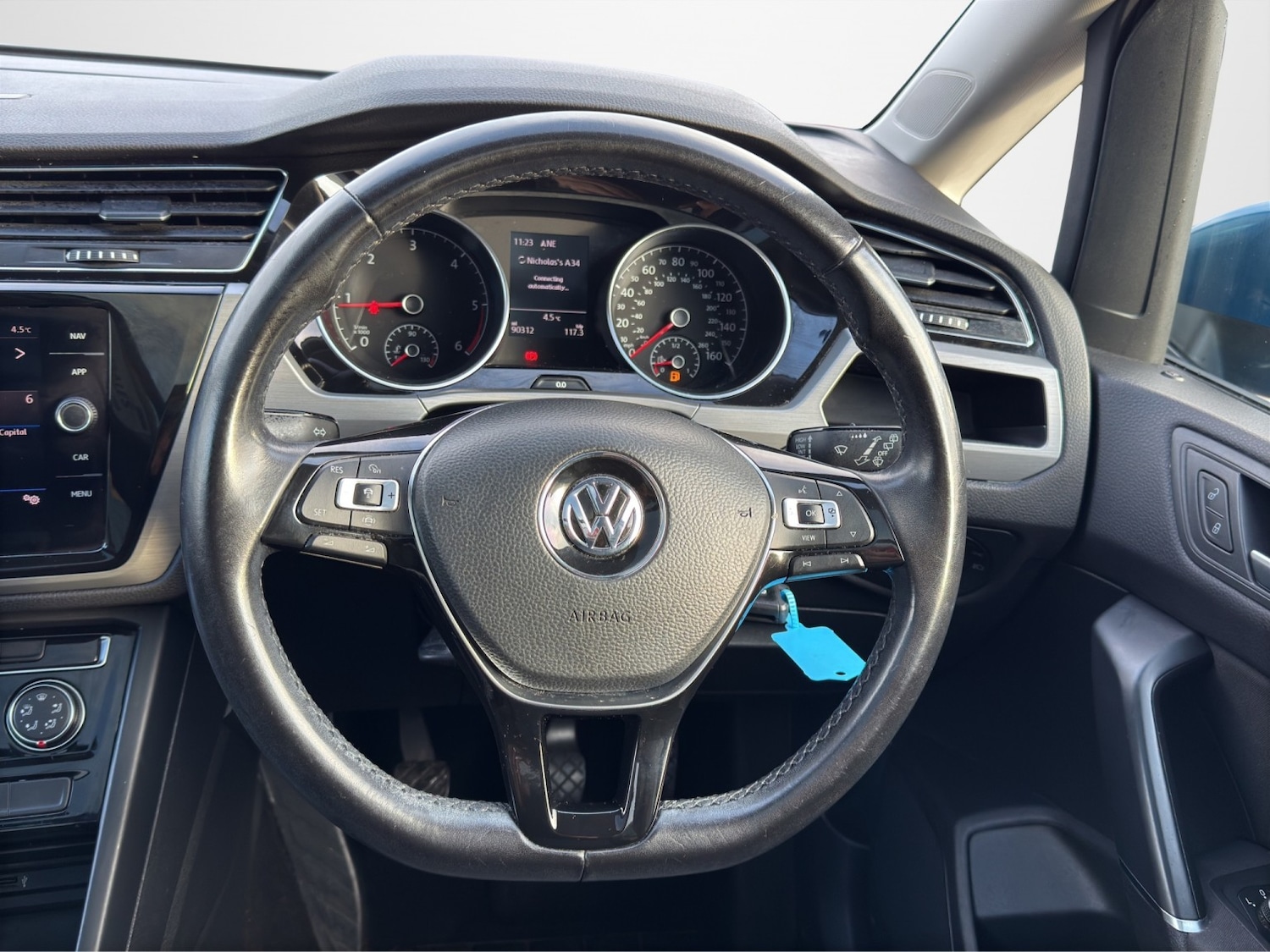 Used Volkswagen Touran 2019 for sale - 77237124: Photo 10