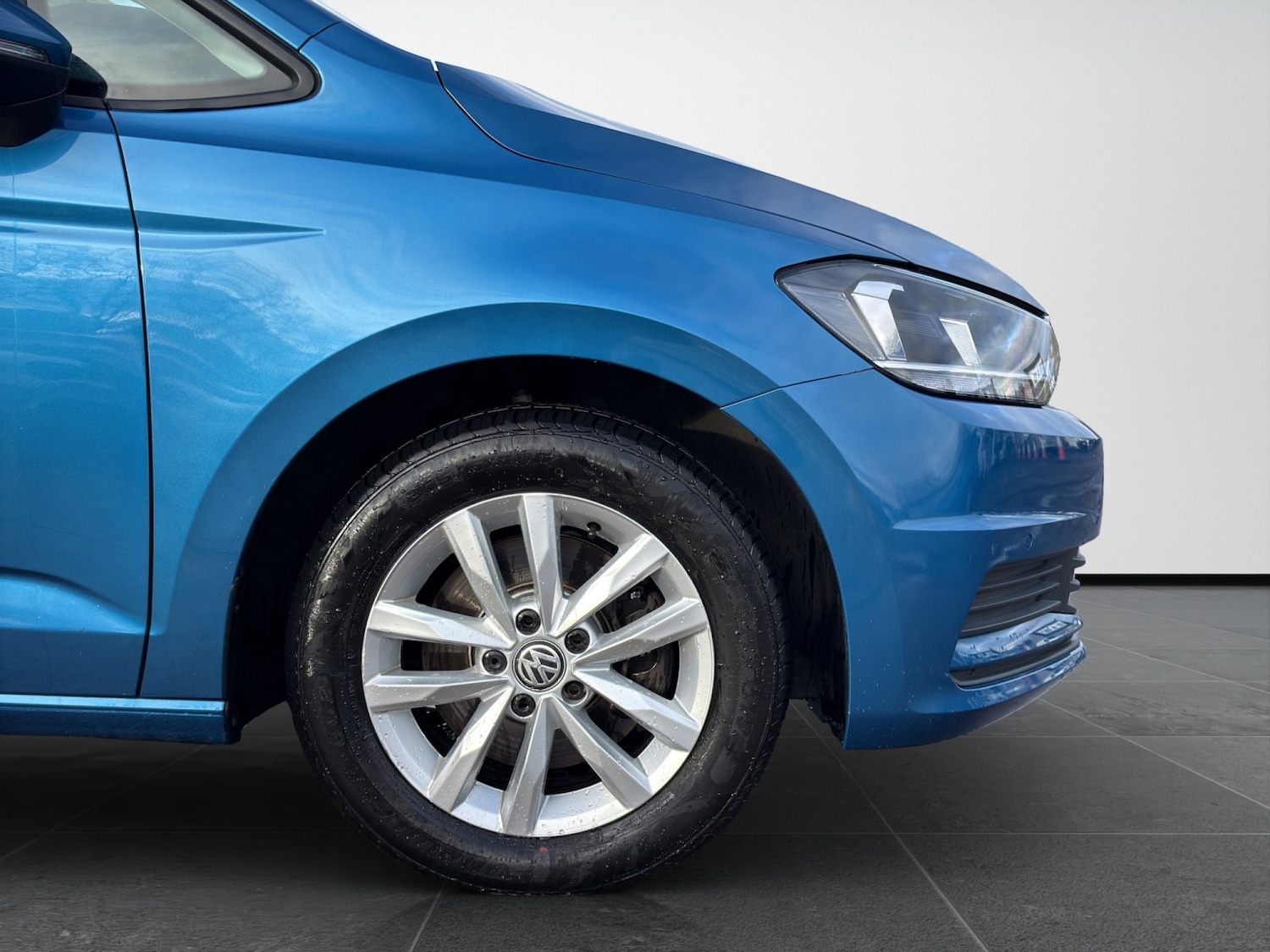 Used Volkswagen Touran 2019 for sale - 77237124: Photo 23