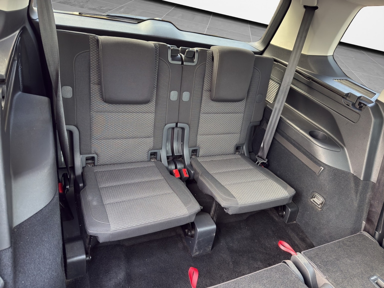 Used Volkswagen Touran 2019 for sale - 77237124: Photo 25