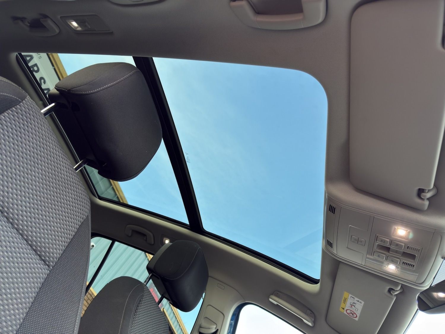 Used Volkswagen Touran 2019 for sale - 77237124: Photo 28