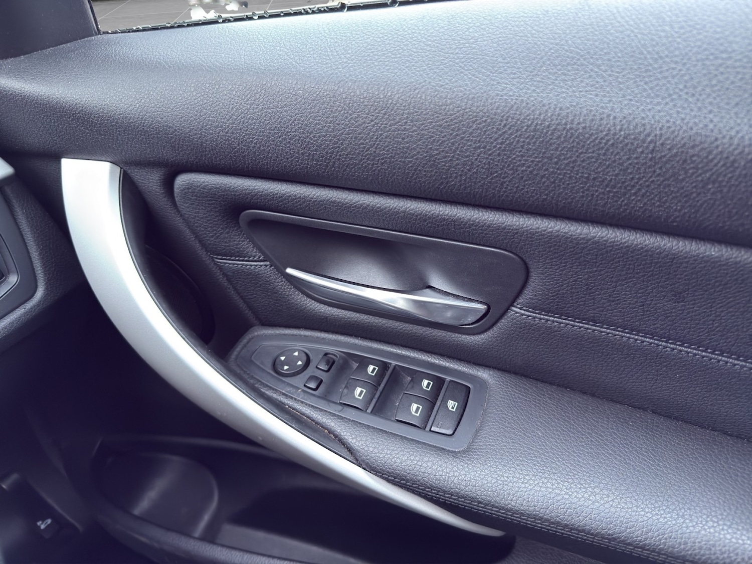 Used BMW 3 Series 2012 for sale - 77483645: Photo 12