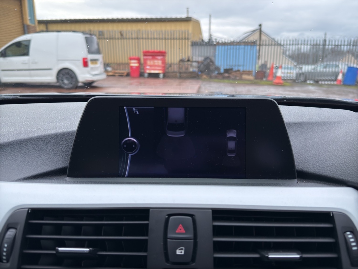 Used BMW 3 Series 2012 for sale - 77483645: Photo 28