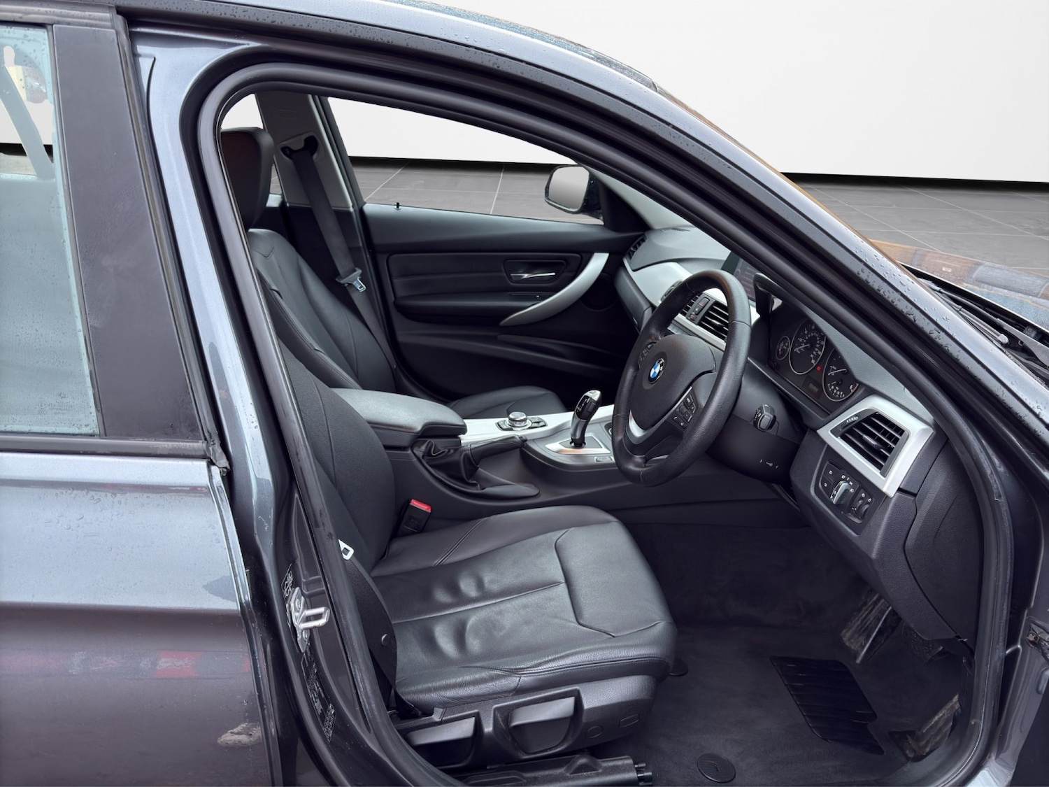 Used BMW 3 Series 2012 for sale - 77483645: Photo 9